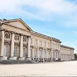 Le Napoleon 아파트 *