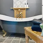 Le Napoleon 아파트 콩피에뉴