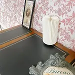 Le Napoleon 아파트