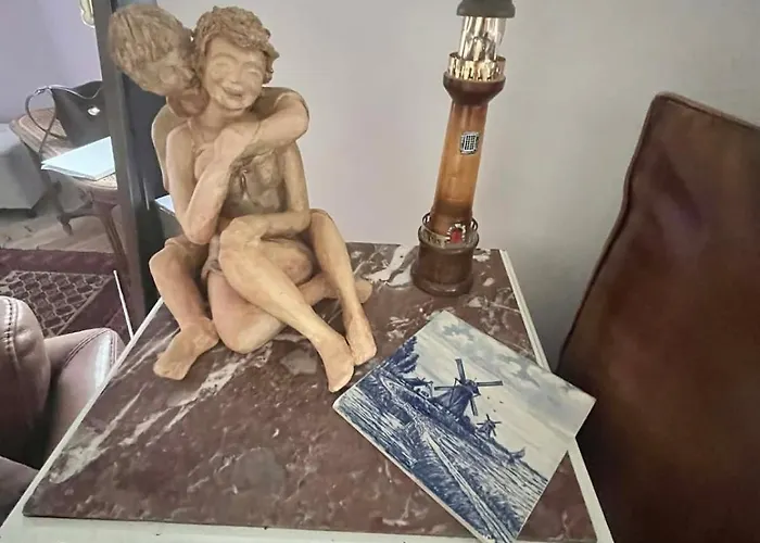 Le Napoleon Компьень